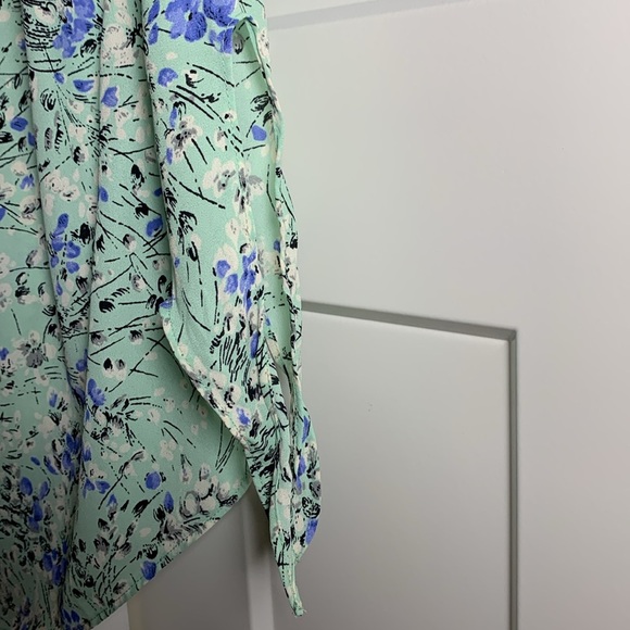 {Talbots} Mint and Blue Floral Blouse - Picture 2 of 3